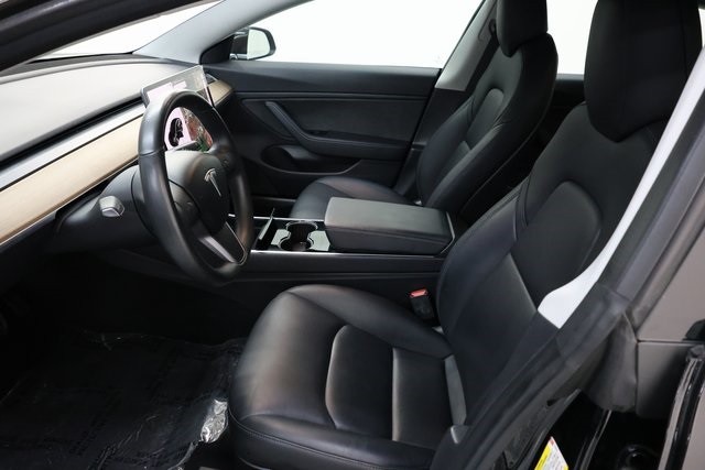 Tesla Model 3 Thumbnail Image 151