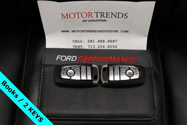 Ford Mustang Thumbnail Image 166