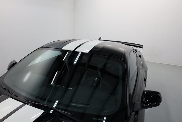 Ford Mustang Thumbnail Image 180