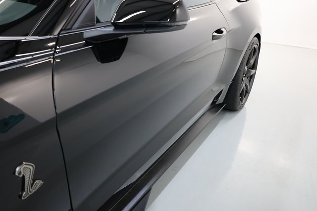 Ford Mustang Thumbnail Image 181