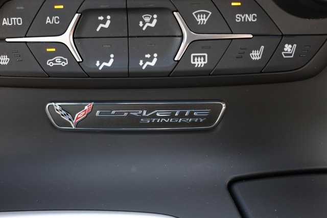 Chevrolet Corvette Thumbnail Image 239