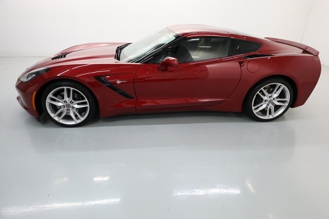 Chevrolet Corvette Thumbnail Image 176