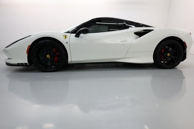 Ferrari F8 Spider Thumbnail Image 174