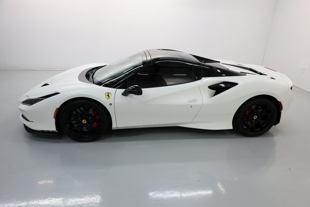 Ferrari F8 Spider Thumbnail Image 175