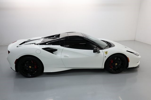 Ferrari F8 Spider Thumbnail Image 181