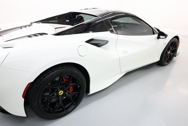 Ferrari F8 Spider Thumbnail Image 182