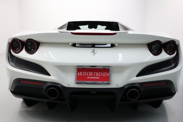 Ferrari F8 Spider Thumbnail Image 187