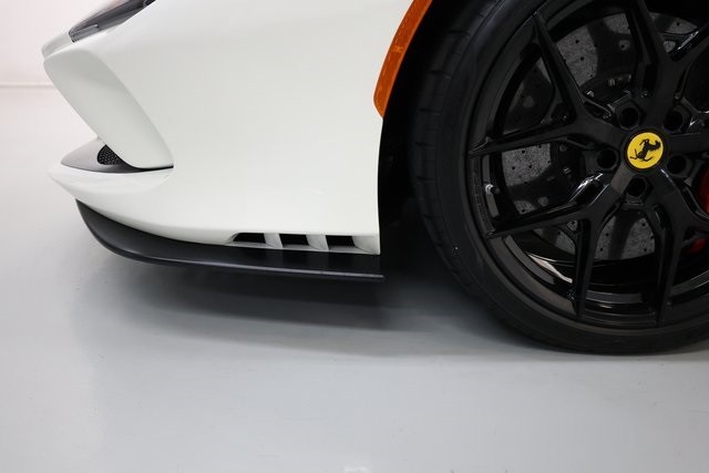 Ferrari F8 Spider Thumbnail Image 194