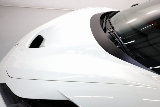 Ferrari F8 Spider Thumbnail Image 196
