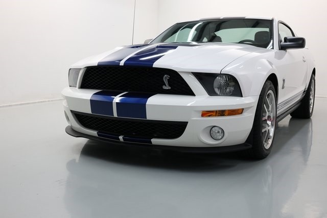 Ford Mustang Thumbnail Image 132