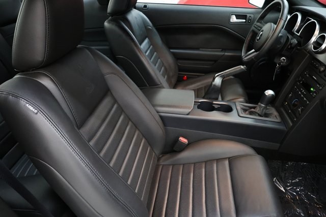 Ford Mustang Thumbnail Image 169
