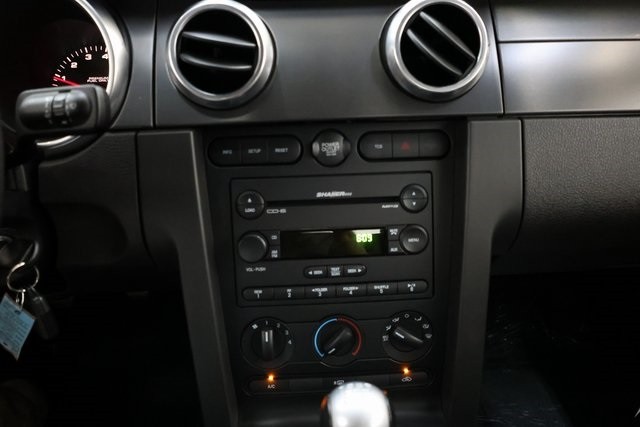 Ford Mustang Thumbnail Image 184