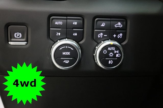 GMC Sierra 1500 Thumbnail Image 141