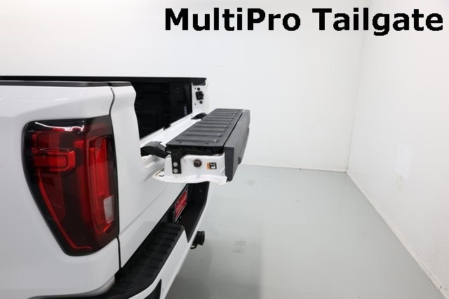 GMC Sierra 1500 Thumbnail Image 163