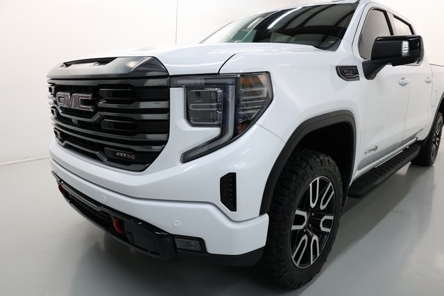 GMC Sierra 1500 Thumbnail Image 177