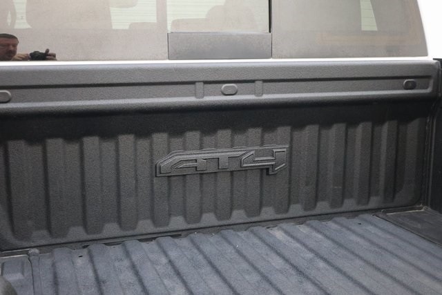 GMC Sierra 1500 Thumbnail Image 186