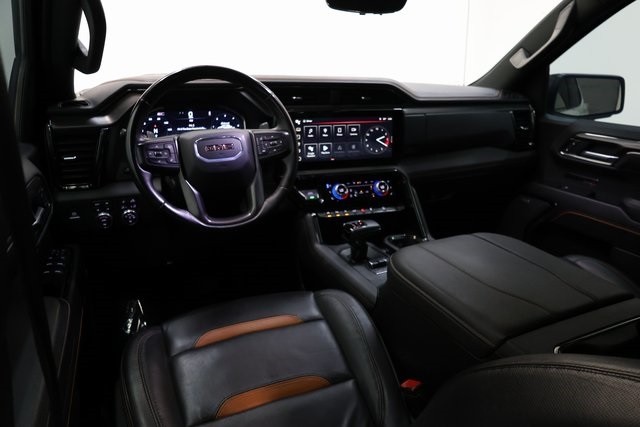 GMC Sierra 1500 Thumbnail Image 196