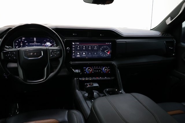 GMC Sierra 1500 Thumbnail Image 200