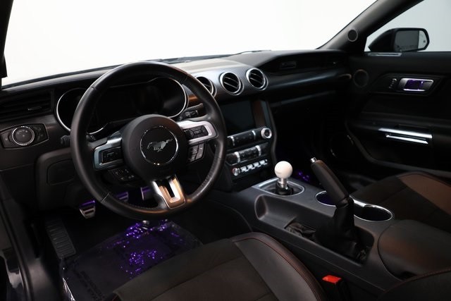 Ford Mustang Thumbnail Image 180