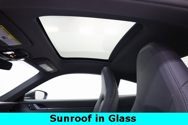 Porsche 911 Thumbnail Image 114