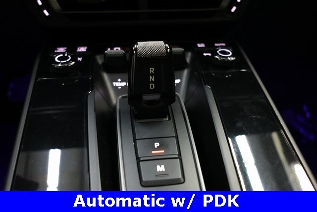 Porsche 911 Thumbnail Image 115