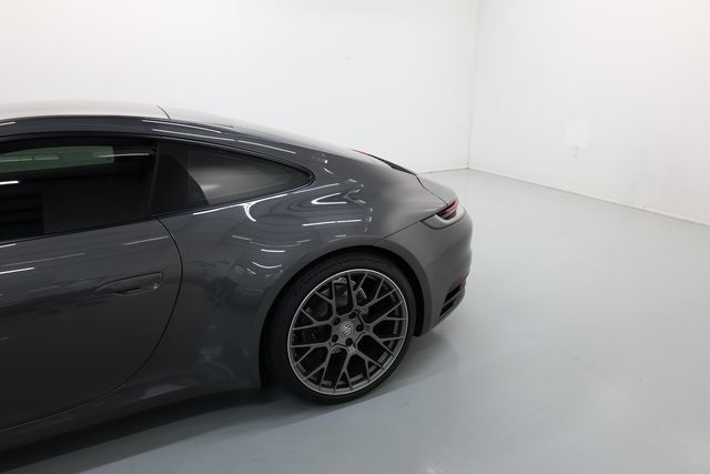 Porsche 911 Thumbnail Image 149