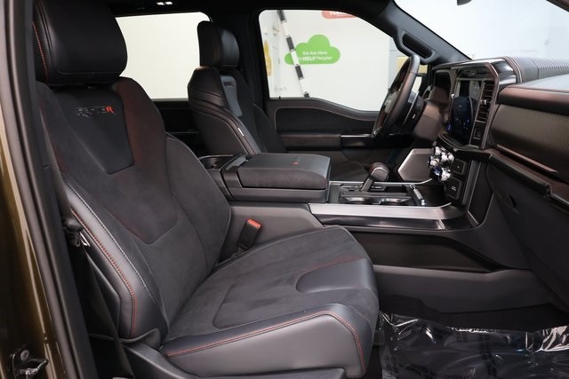Ford F-150 Thumbnail Image 201