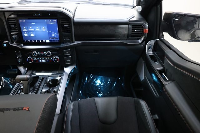 Ford F-150 Thumbnail Image 209