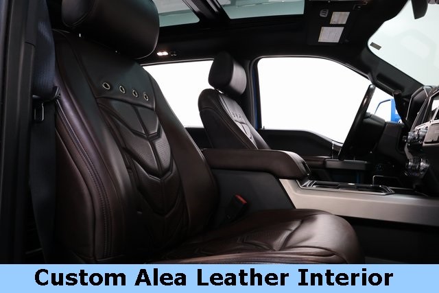 2018 Ford F-250 Platinum photo 12