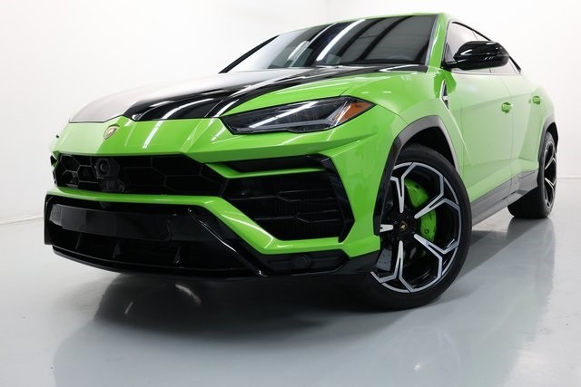 Lamborghini Urus Thumbnail Image 178