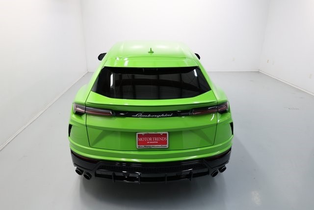 Lamborghini Urus Thumbnail Image 186