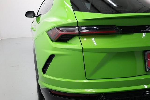 Lamborghini Urus Thumbnail Image 187