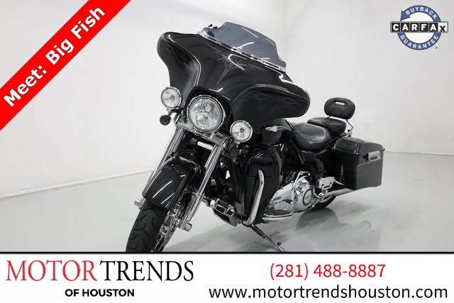 more details - harley-davidson street glide