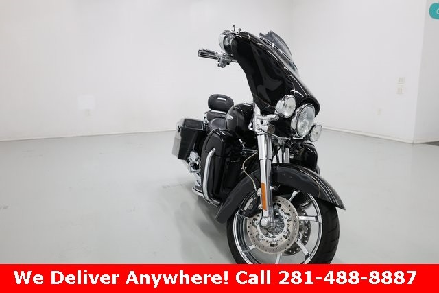 Harley-Davidson Street Glide Thumbnail Image 64