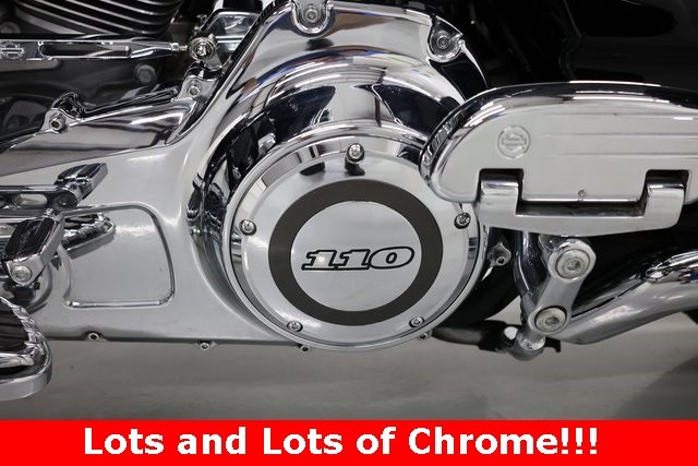 Harley-Davidson Street Glide Thumbnail Image 76