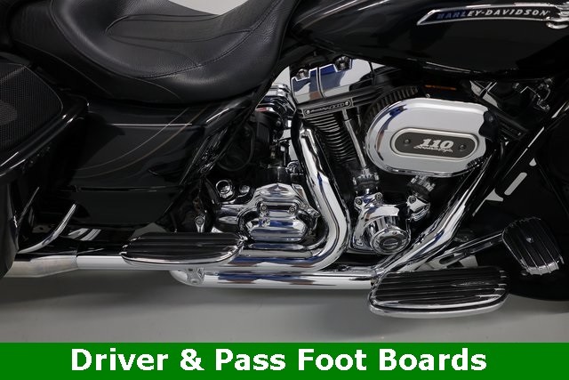 Harley-Davidson Street Glide Thumbnail Image 82