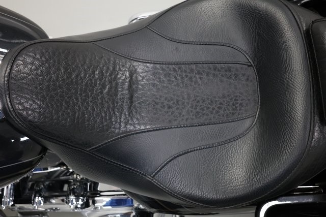 Harley-Davidson Street Glide Thumbnail Image 93