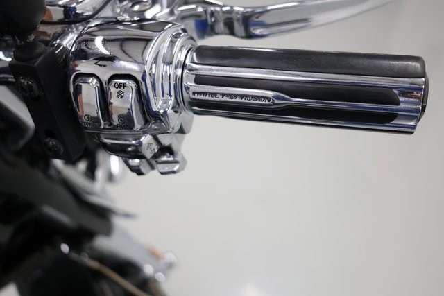 Harley-Davidson Street Glide Thumbnail Image 107