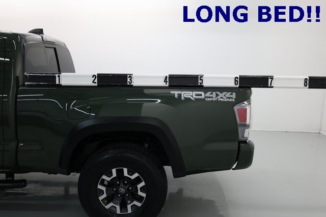 Toyota Tacoma Thumbnail Image 110