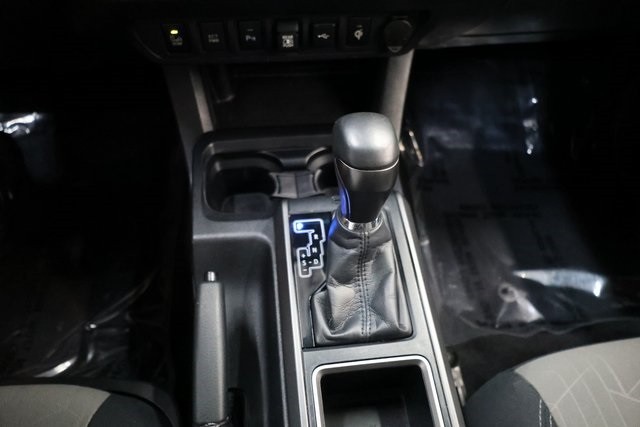 Toyota Tacoma Thumbnail Image 145