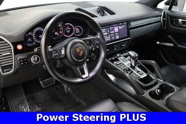 2020 Porsche Cayenne Coupe Turbo photo 13