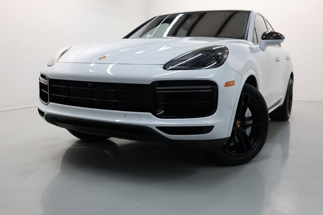 2020 Porsche Cayenne Coupe Turbo photo 44