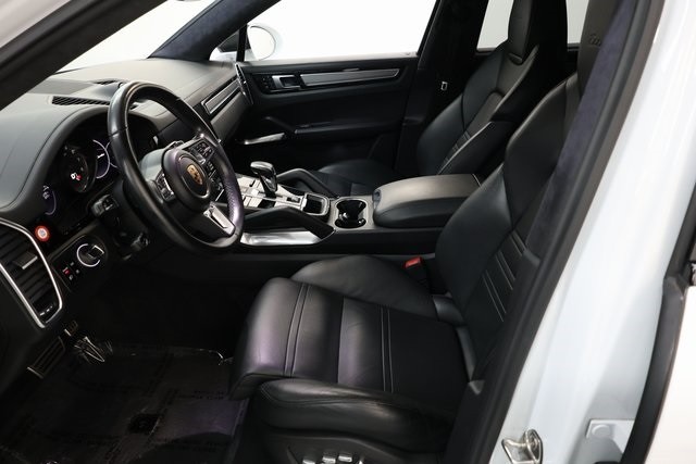 2020 Porsche Cayenne Coupe Turbo photo 58