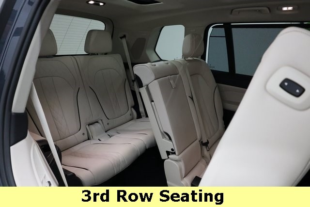 BMW X7 Thumbnail Image 134