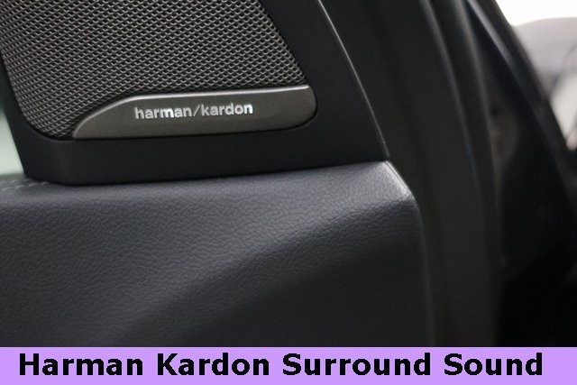 BMW X7 Thumbnail Image 158