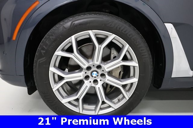 BMW X7 Thumbnail Image 164