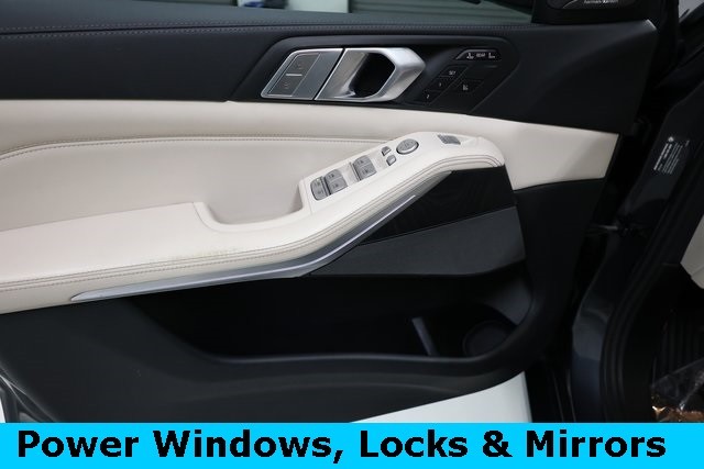 BMW X7 Thumbnail Image 170