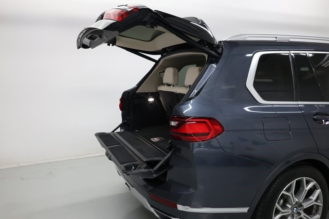 BMW X7 Thumbnail Image 184