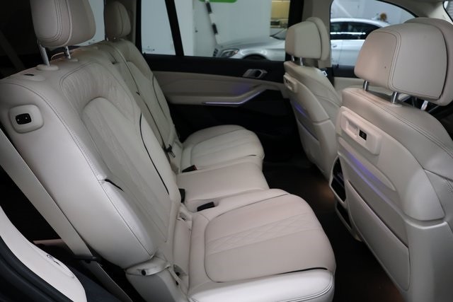BMW X7 Thumbnail Image 190
