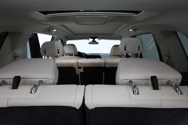 BMW X7 Thumbnail Image 203